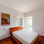 דירה Joivy Inviting Flat With Garden And Sea View In