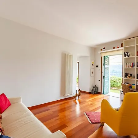 Joivy Inviting Flat With Garden And Sea View In Apartment *