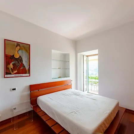 アパート Joivy Inviting Flat With Garden And Sea View In