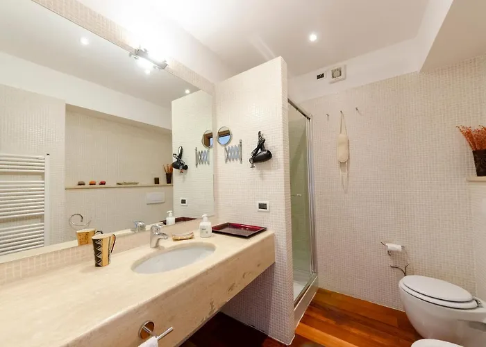 Joivy Inviting Flat With Garden And Sea View In Lejlighed